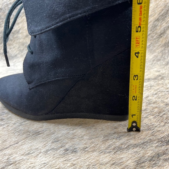 Mossimo Black Wedge Booties - Picture 6 of 7